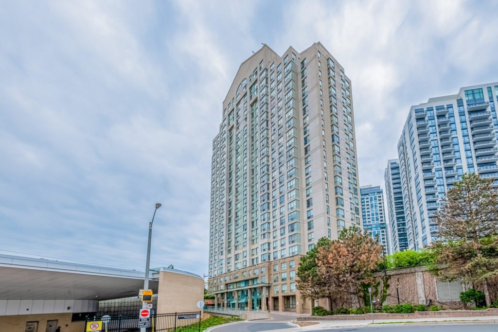 The Residences of Kingsgate Condos | 101 Subway Cres