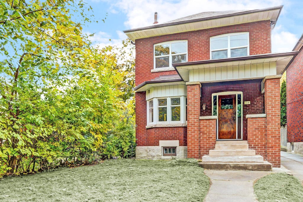 Home in Bloor West