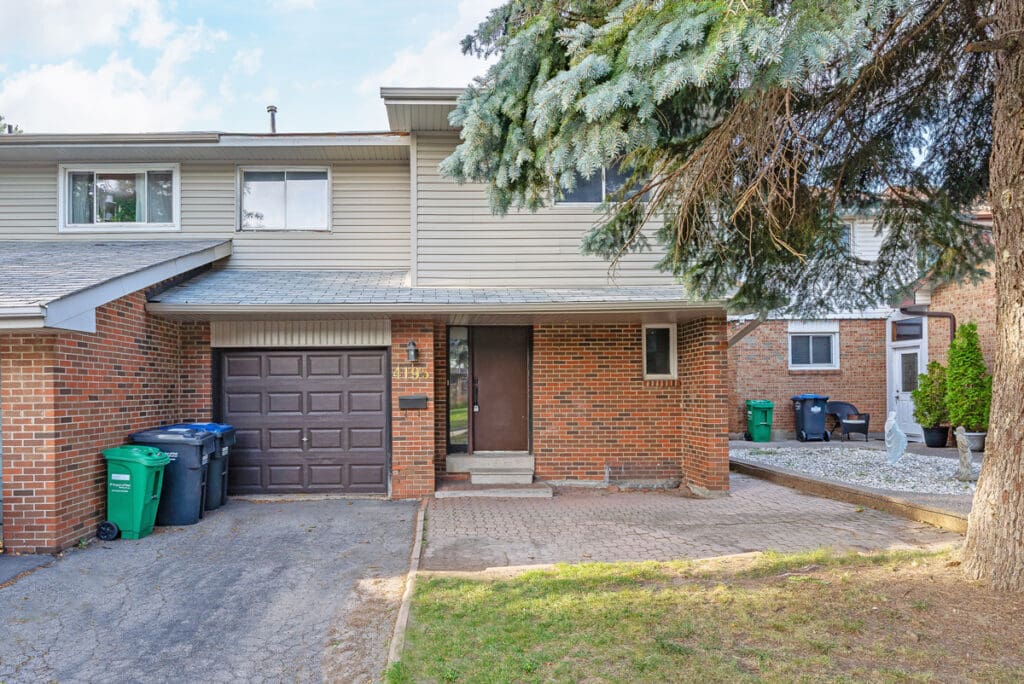 Pheasant Run Erin Mills Home for Sale