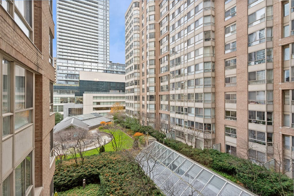 The Liberties Condo for Sale Bay Street Corridor